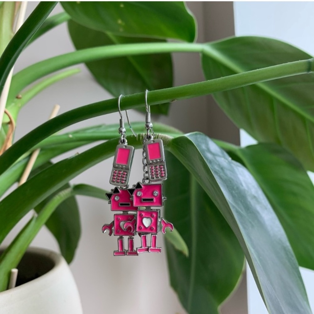 Pink earring bundle πΈππ - Picture 3 of 4